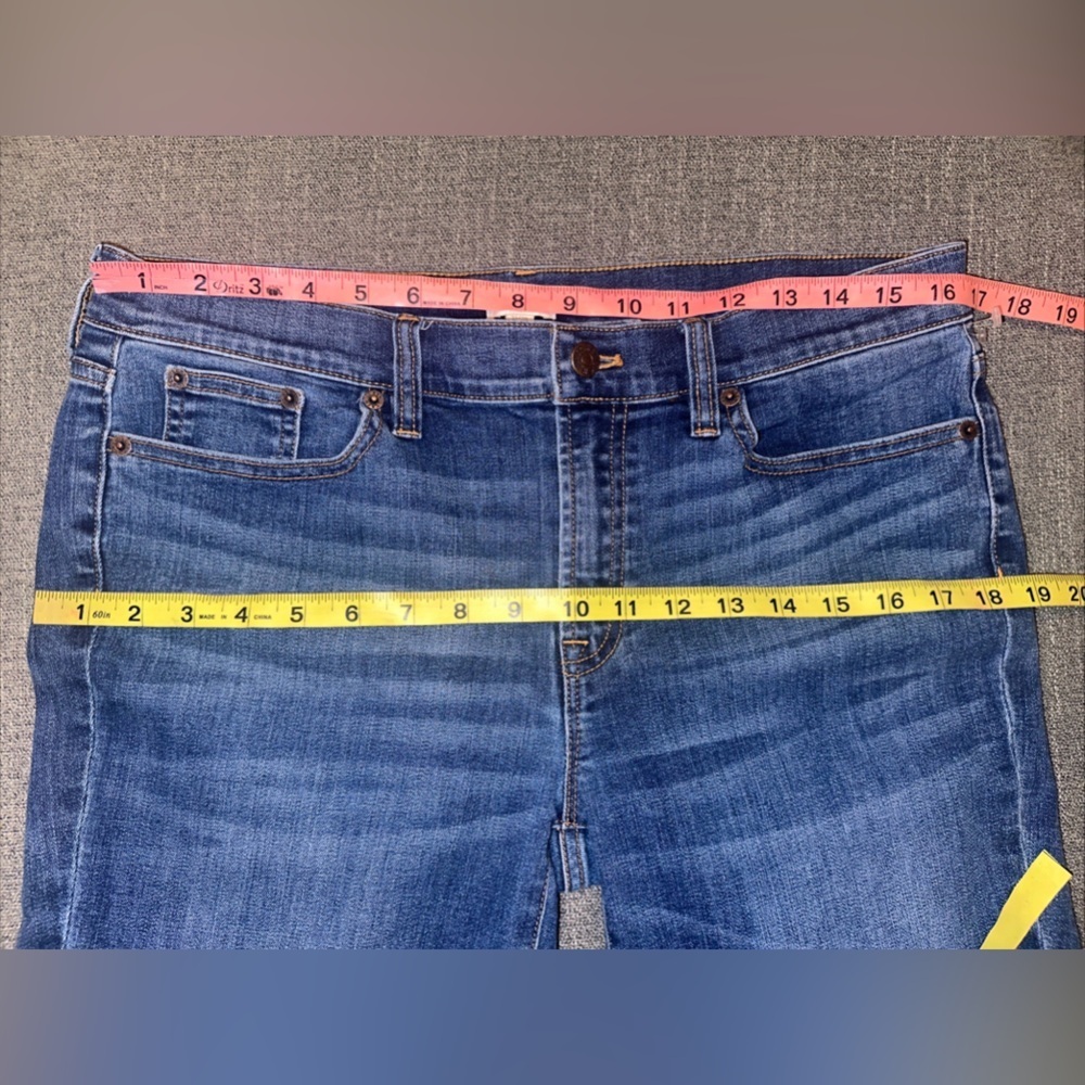 J Crew Jeans Womens Size 31/28 Blue Stretch Mid Rise Skinny Denim Style B8320 - Picture 8 of 11